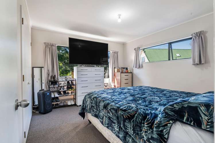 27 Brookvale Park Stanmore Bay_12