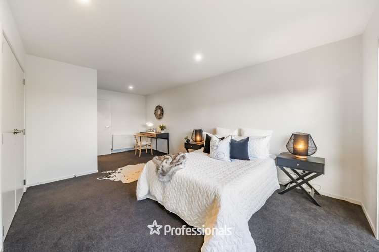 6 Castle Crescent Stokes Valley_13