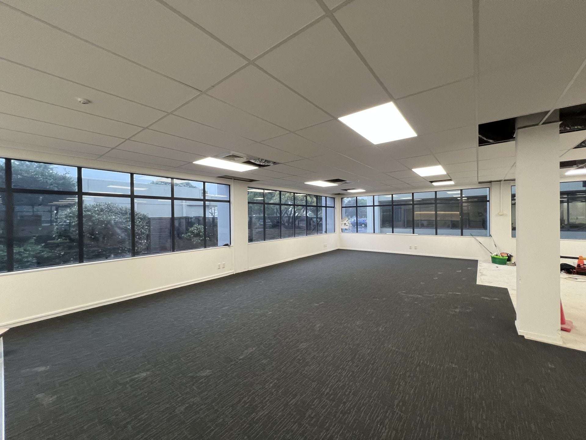 Whole Building/19 Lambie Drive Manukau_0