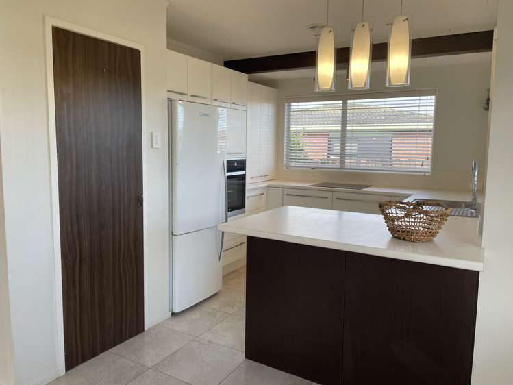 10B CHURCHILL TERRACE Waiuku_3