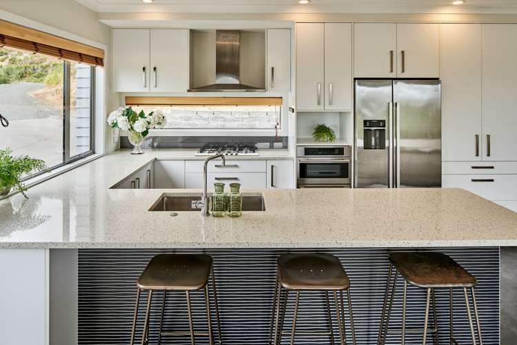 2 Hauroko Glen Aotea_6