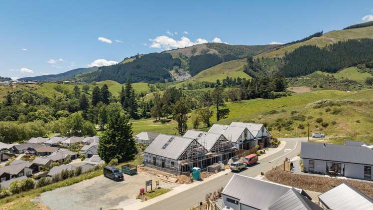 4 Hill Tops Way Stoke_12