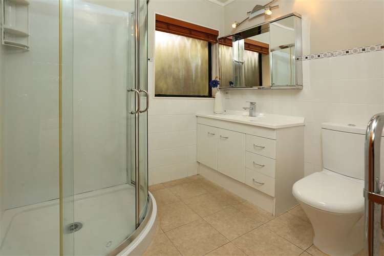 88 Rhinevale Close Henderson_13