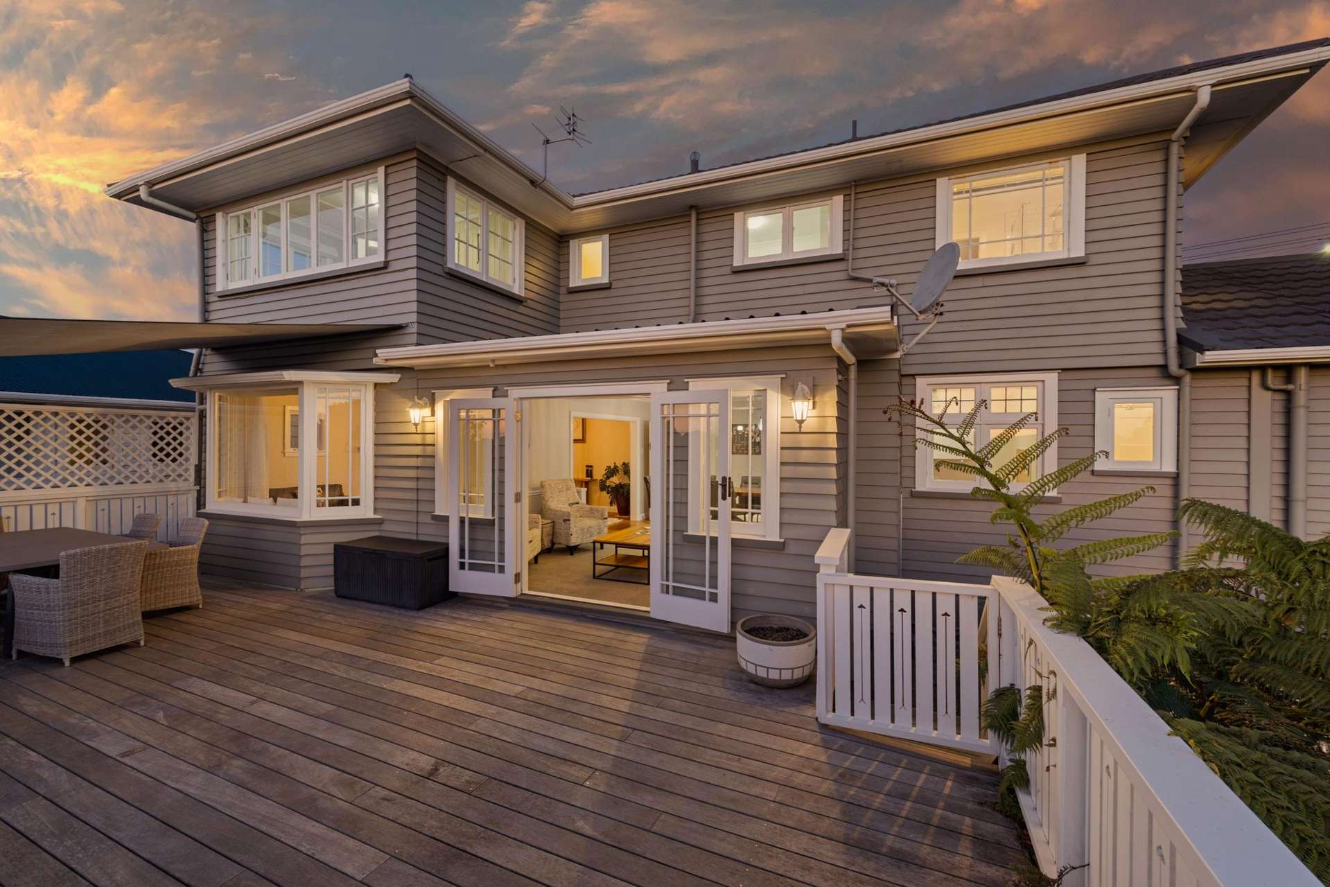 26 Baring Terrace Strandon_0
