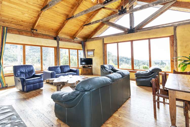 228 Blandswood Road Mesopotamia_13