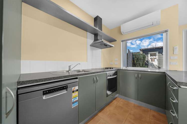 11 Kirikiri Lane East Tamaki_15