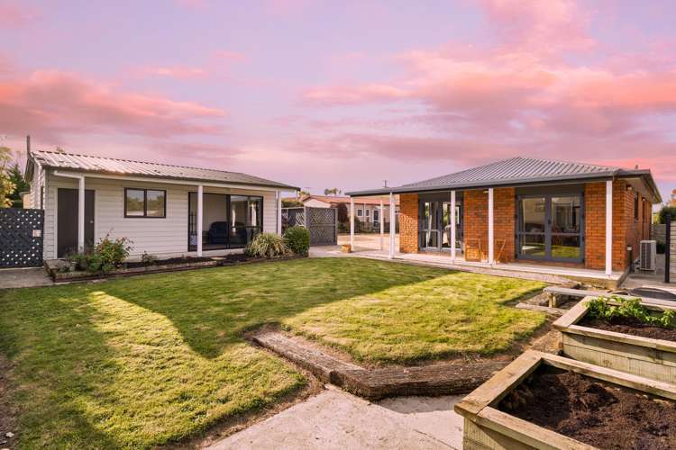77 Beach Street Waikouaiti_1