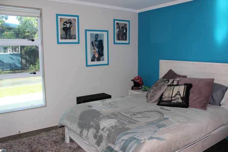 104 The Fairway Matarangi_10