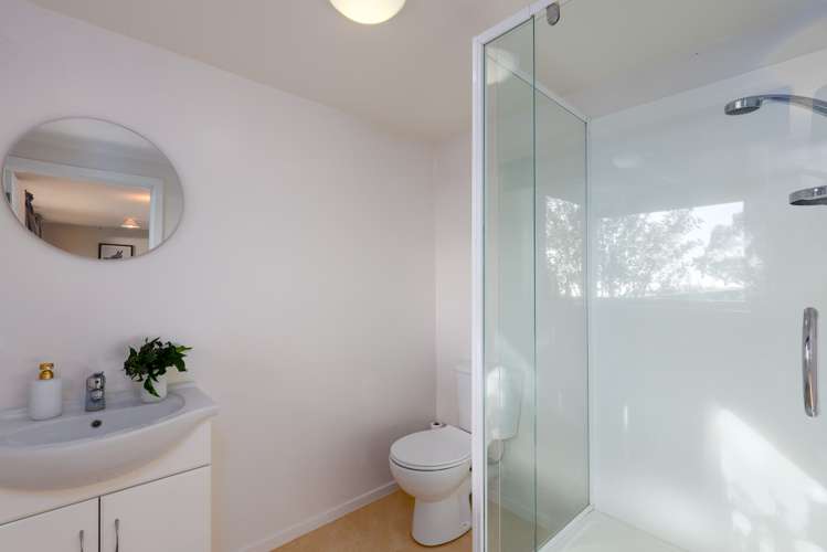 1 Laval Heights Washington Valley_15