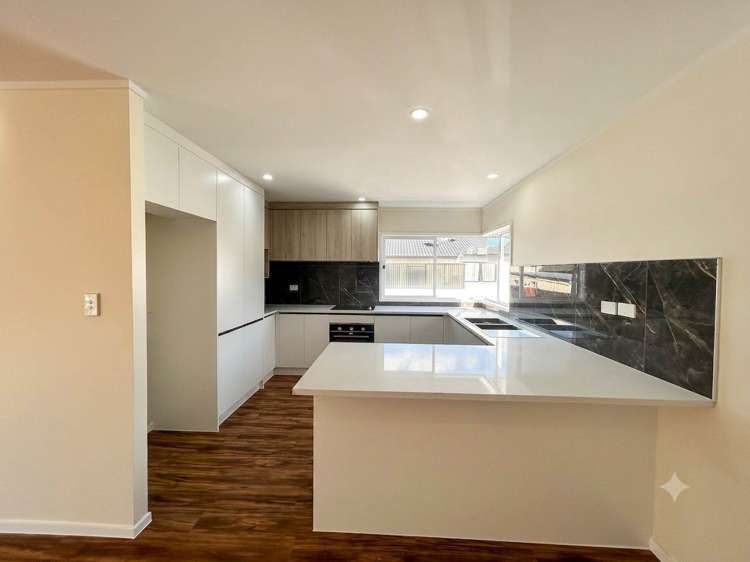 2/32 Plunket Avenue Papatoetoe_3