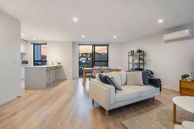 105 Bonair Crescent_1