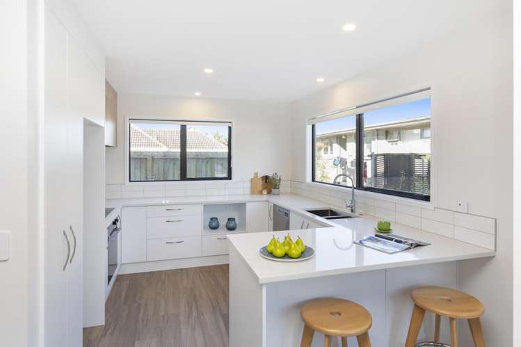 1-2/464 Gloucester Street Linwood_14