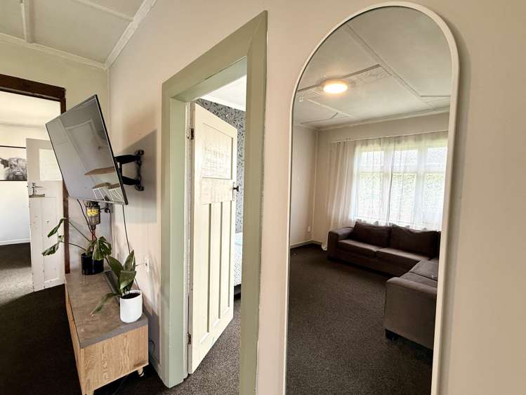 63 Elles Road Otautau_35