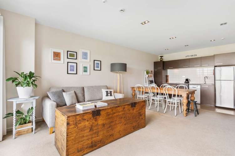 502A/130 Anzac Street_2