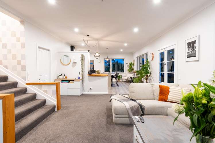 71 Leckhampton Court Clyde Hill_16