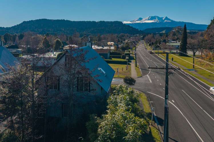 16B Tay Street Ohakune_23