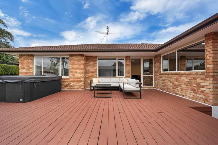 10 Sapperton Drive_2
