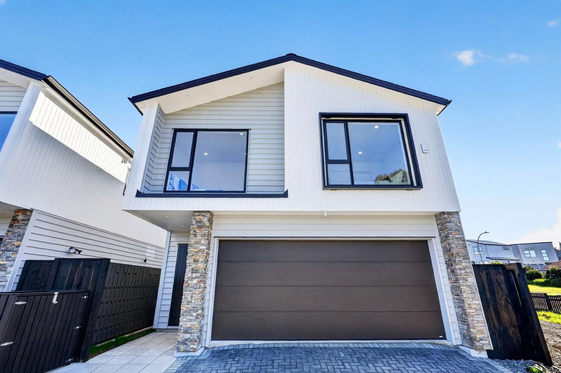 Lot 2&3/31 La Perouse Street Botany Downs_0