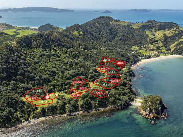 Eco paradise - secluded coastal living