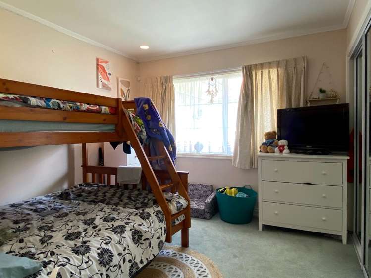 24 Kuripaka Crescent The Gardens_6