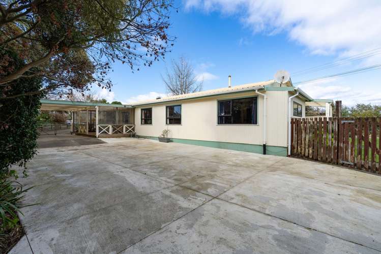 1 Vincent Drive Levin_18