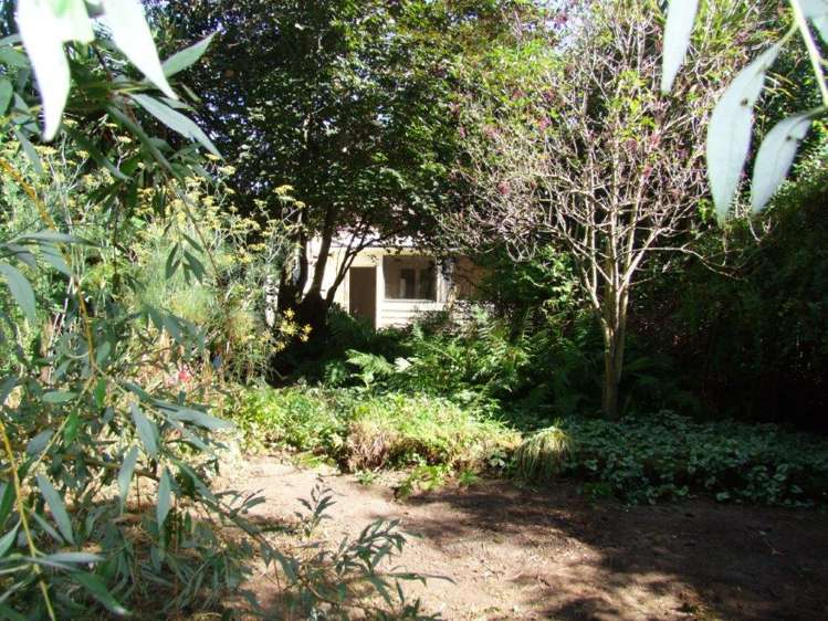 6 Lisburn Street Milton_23