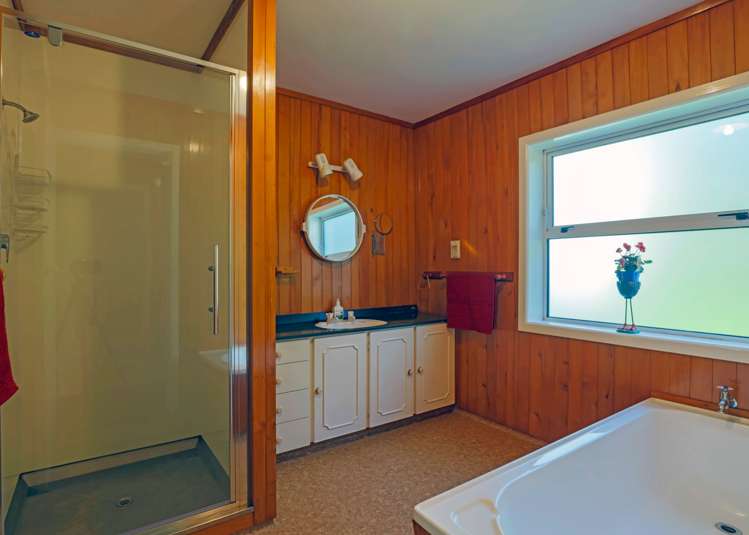 168 Cross Road Lepperton_7