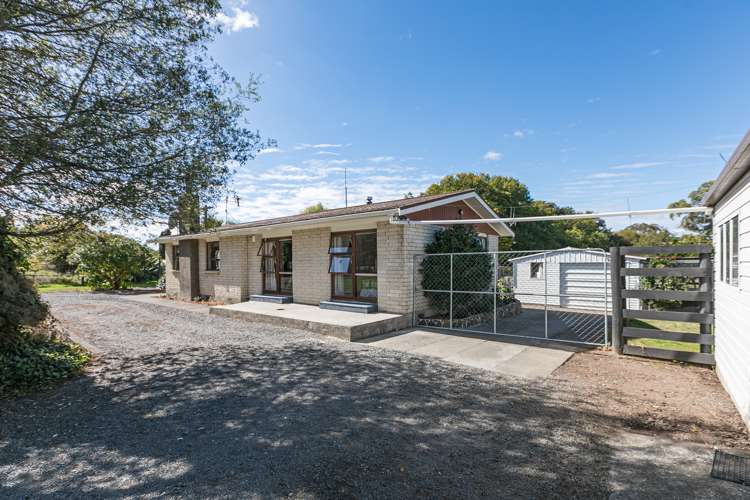 155 State Highway 2 Otane_1