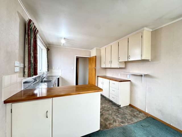 56 Raymond Street West End_3