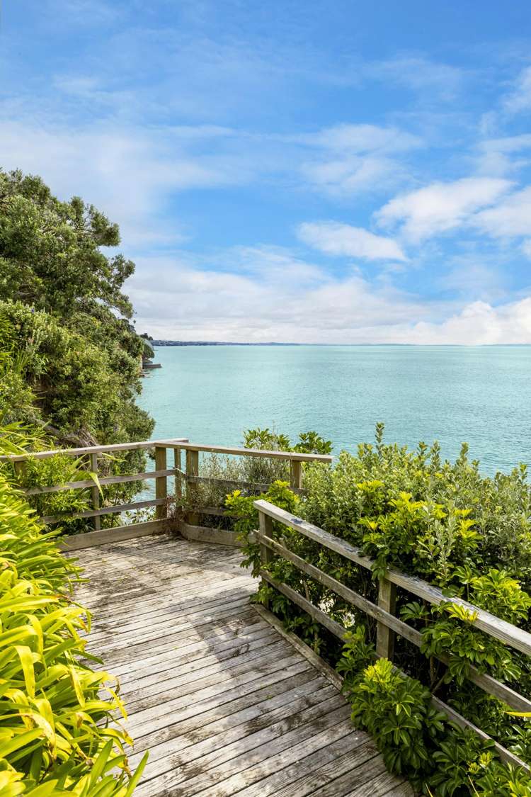 20 Hamana Street, Narrow Neck Devonport_24