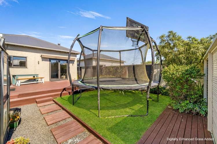 8 Hargest Crescent Saint Kilda_30