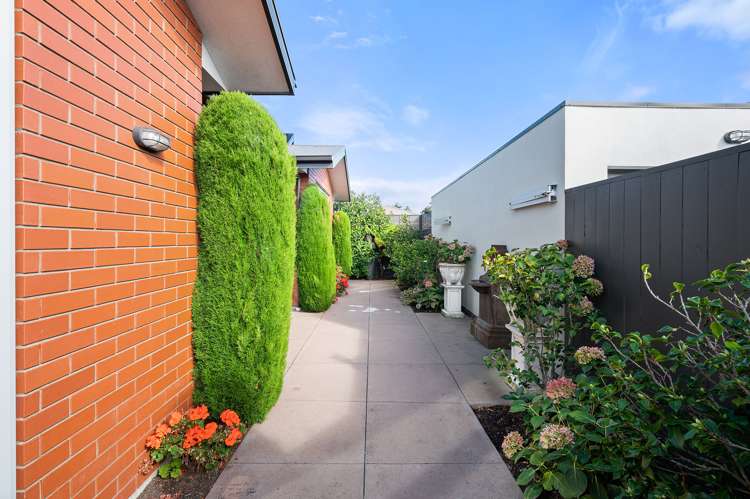 2/10 Rata Street Riccarton_18