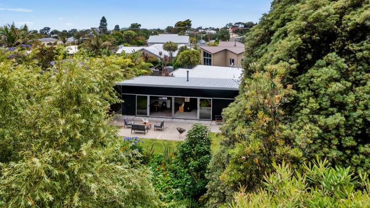 72e Wairau Road Oakura_18