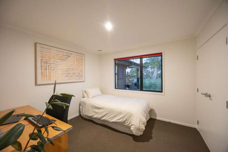 249g Watershed Road Bunnythorpe_14