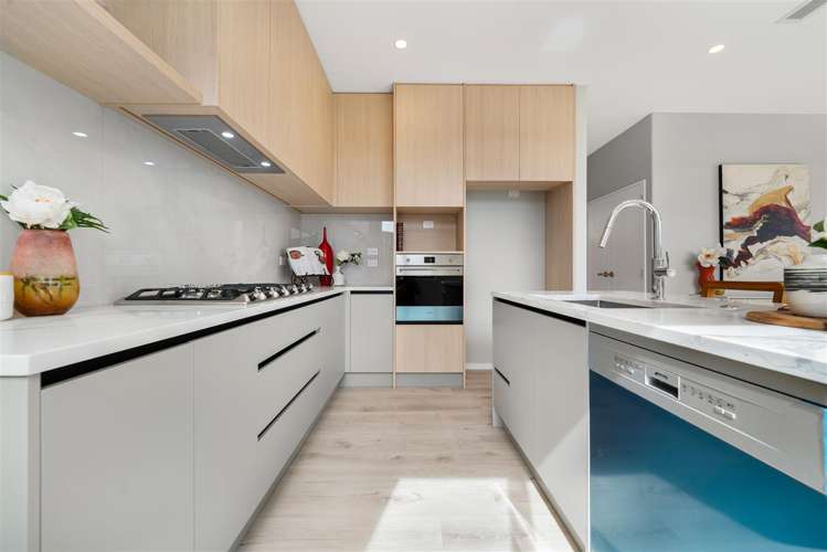 34 Whakairo Crescent Gulf Harbour_14