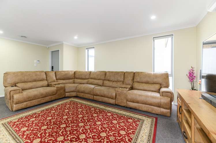 20D Kelwyn Road Kelston_12