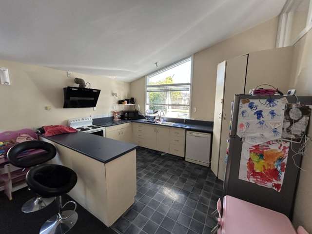 44 West Watson Avenue Hillmorton_3