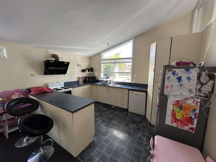 44 West Watson Avenue Hillmorton_3