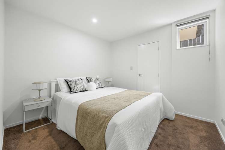 2/61 Albrecht Avenue Hillsborough_26