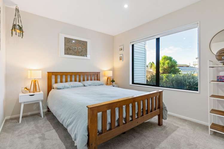 3C Springbank Lane Te Atatu Peninsula_19