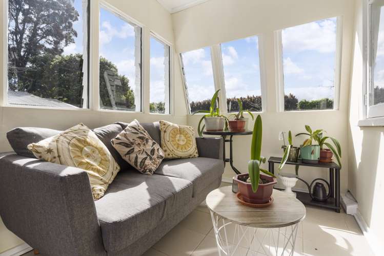 1b Barrack Road Mount Wellington_2