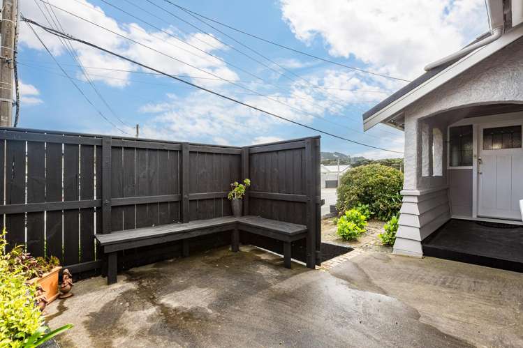 191 Coutts Street Rongotai_18