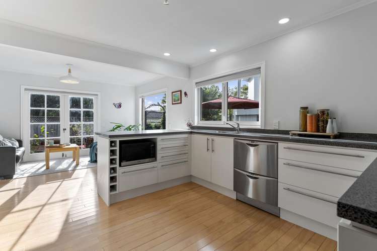 9B Otakau Road Milford_13