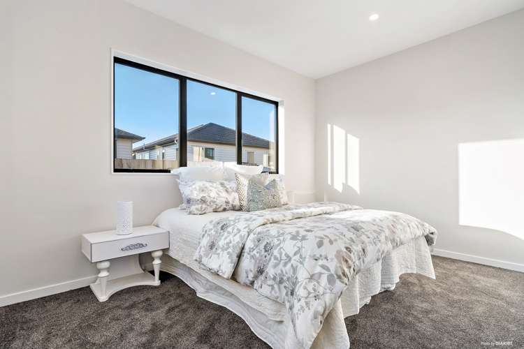 4 Cloonlyon Drive Flat Bush_13