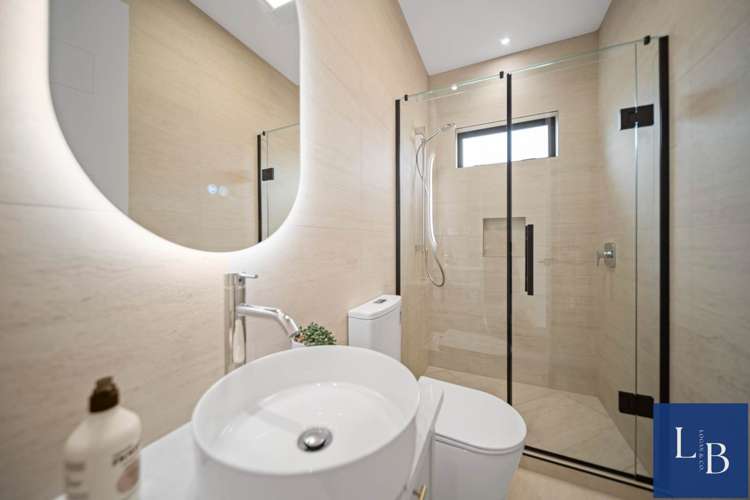 38 Furlough Road Opaheke_23