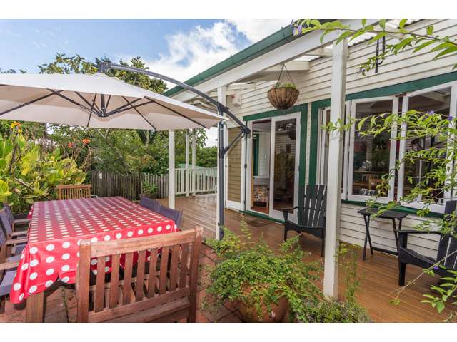 57 Park Road Titirangi_1