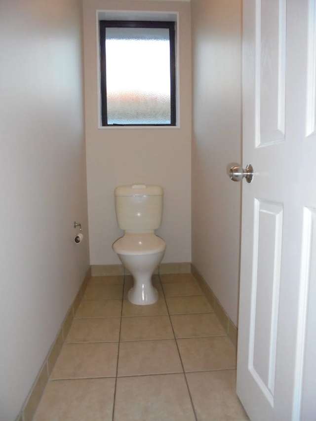 203 Keri Vista Rise Papakura_4