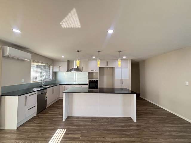 797B Te Atatu Road Te Atatu Peninsula_2