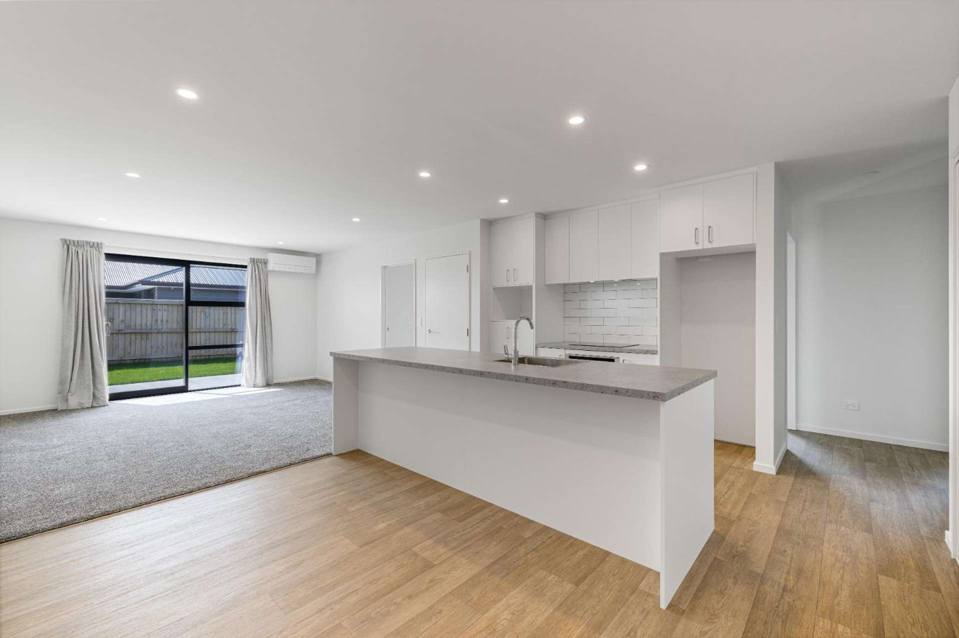 171A Brookside Road 11103_0