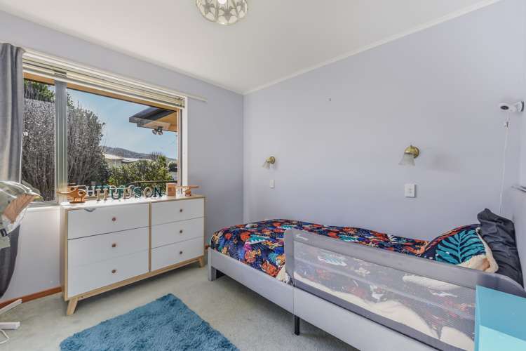 2 Harcourt Place Wakefield_12